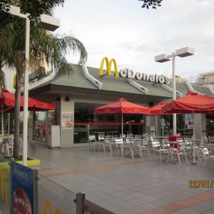 mcdonalds_amfithea_03