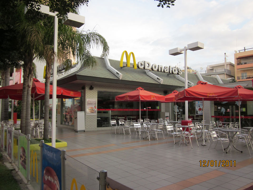 mcdonalds_amfithea_03